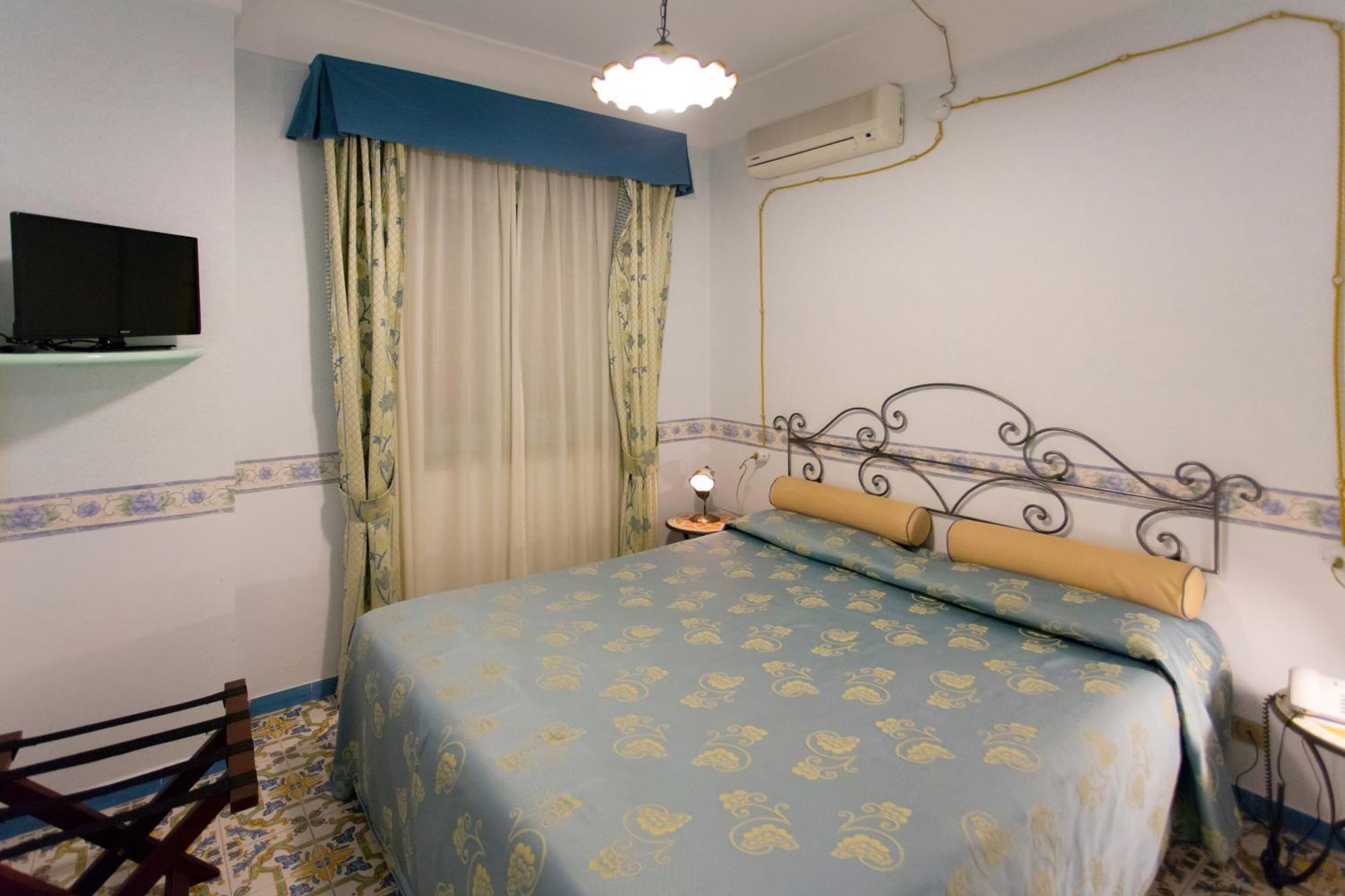 Fico D'India Relais Furore Quarto foto