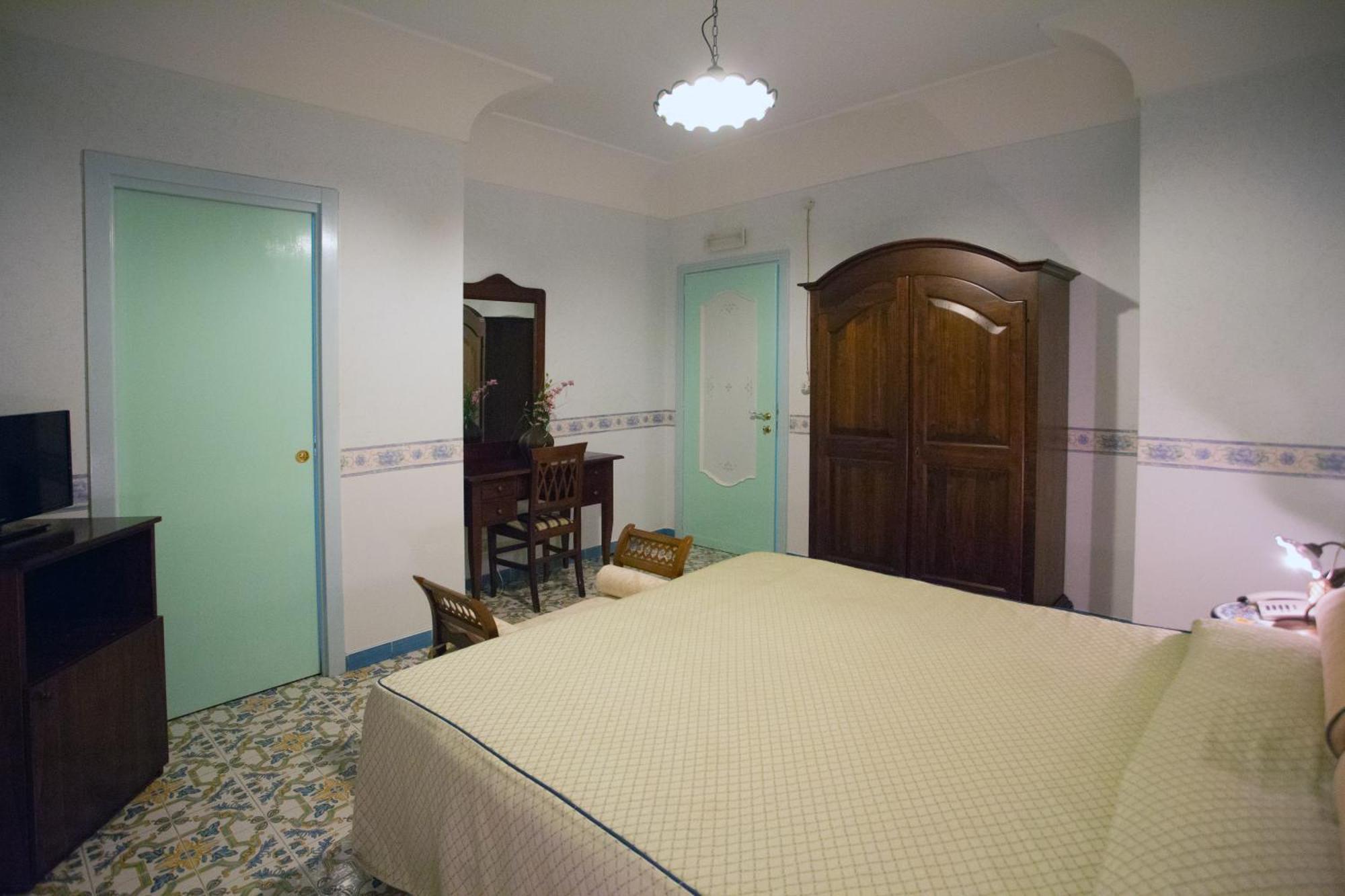 Fico D'India Relais Furore Quarto foto