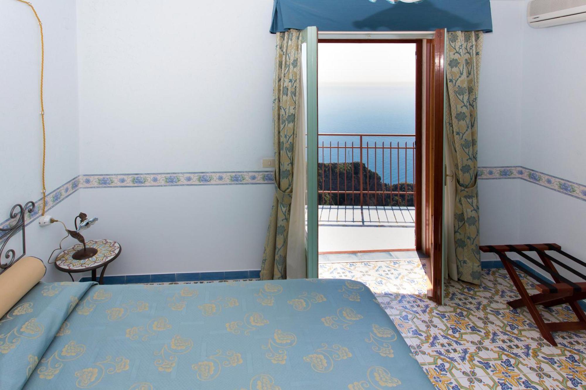 Fico D'India Relais Furore Quarto foto