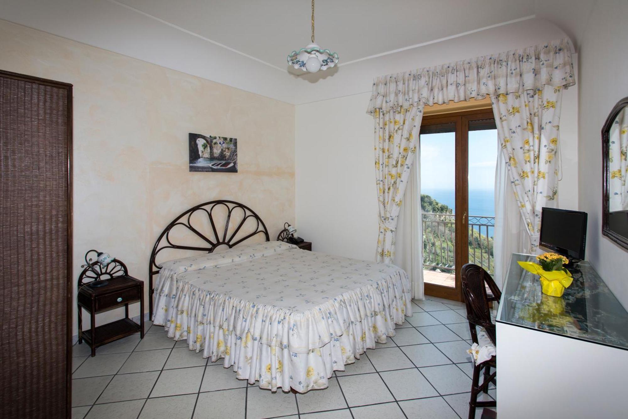 Fico D'India Relais Furore Quarto foto